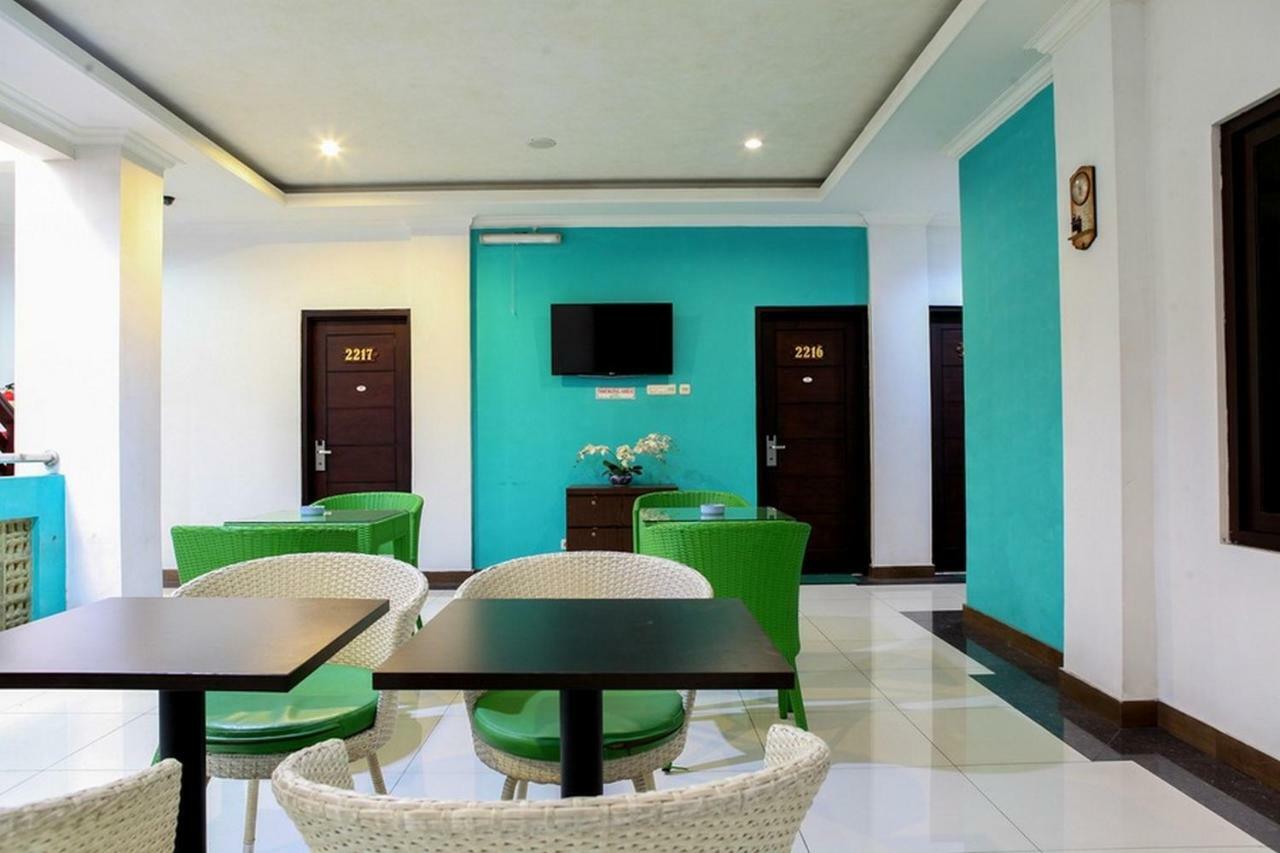 Reddoorz Plus @ Talaga Bodas Bandung Buitenkant foto