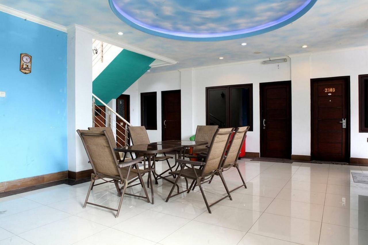 Reddoorz Plus @ Talaga Bodas Bandung Buitenkant foto