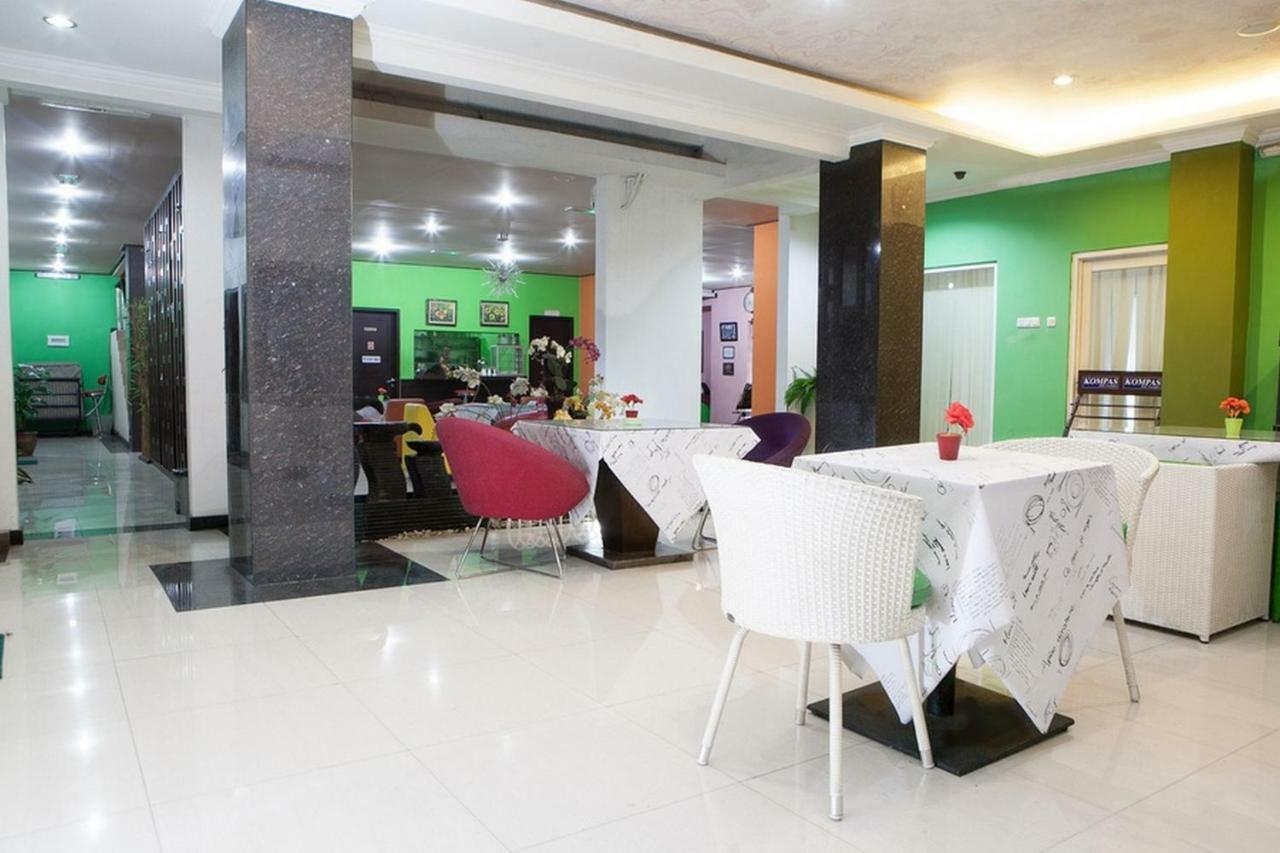 Reddoorz Plus @ Talaga Bodas Bandung Buitenkant foto